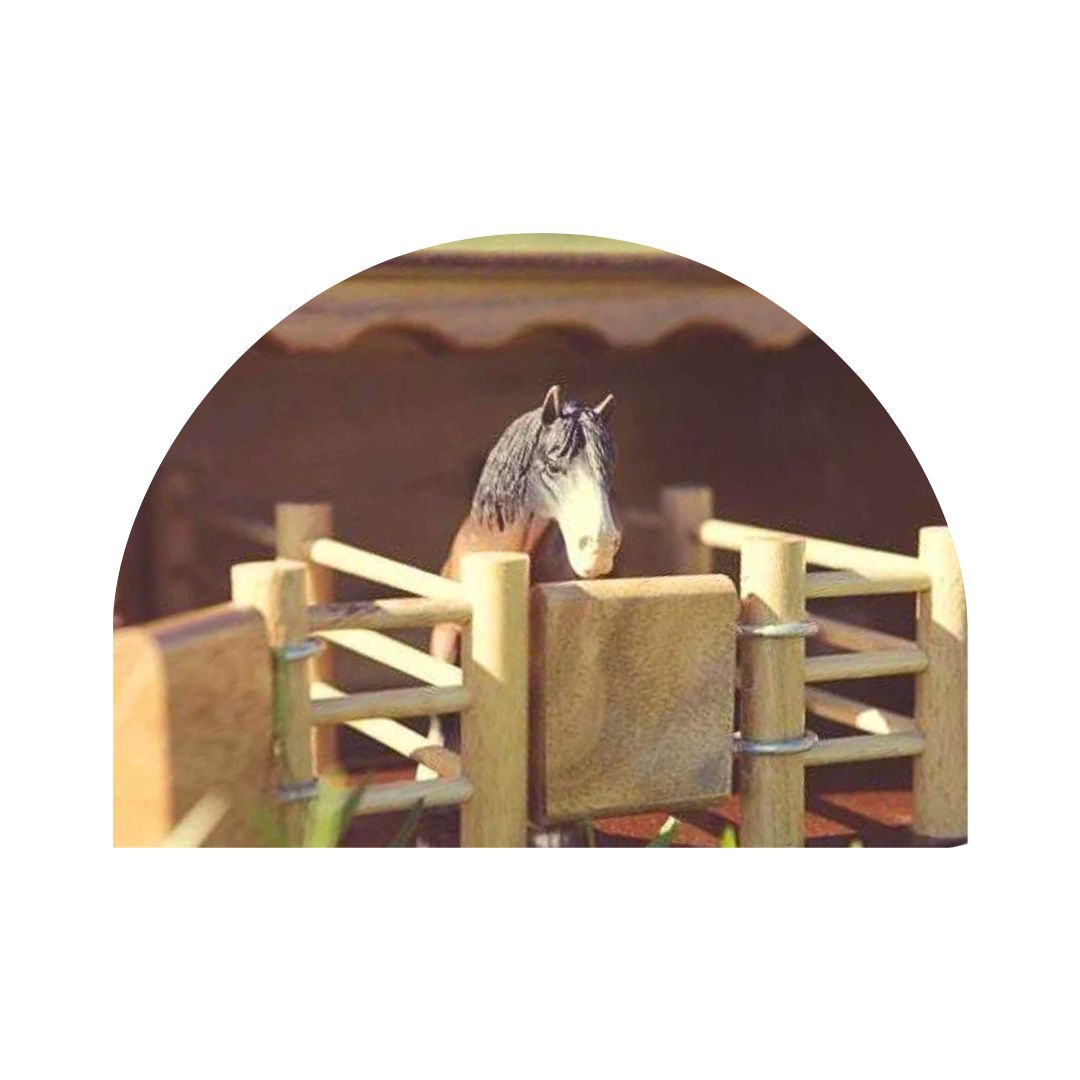 3 Horse Wooden Stables Playset - 4