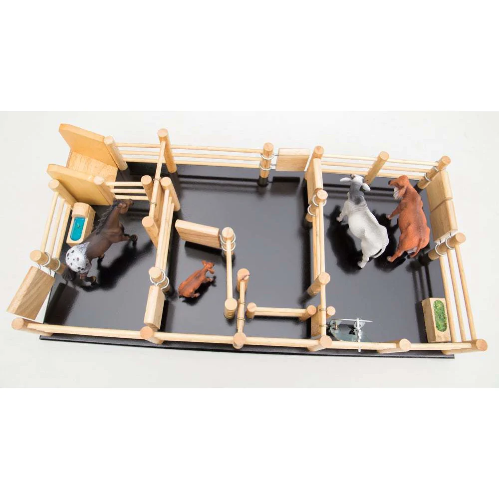 Rectangle-Ultimate-Cattle-Yard-Playset-4
