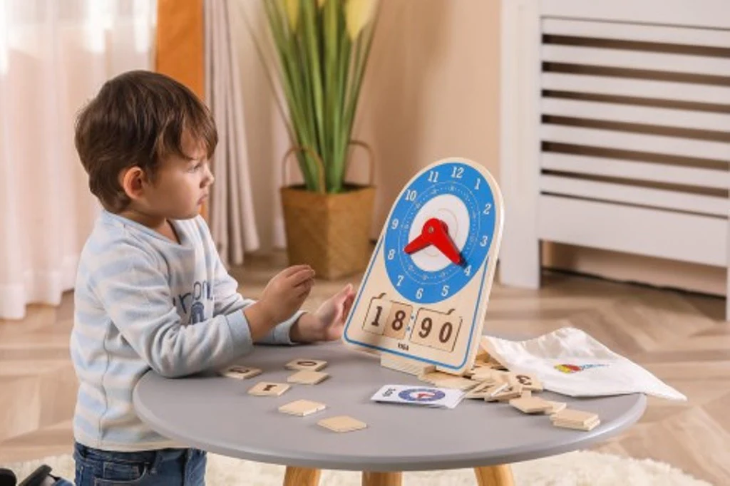 Wooden Learning Time Clock - 5