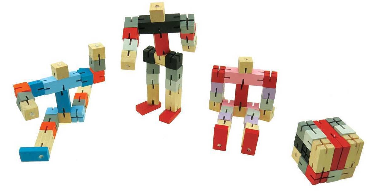 Wooden-Twist-and-Lock-Robot-Block